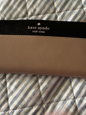 kate spade Two-Tone Saffiano Wallet in Black & Taupe